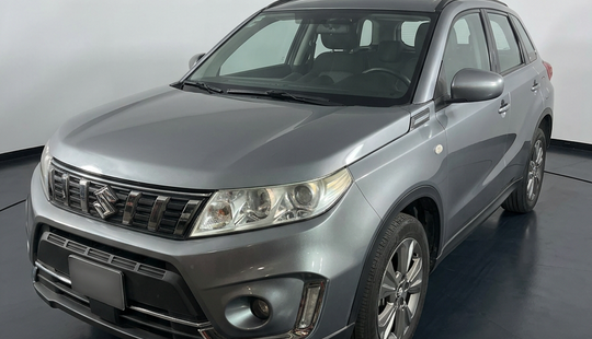Suzuki • Vitara