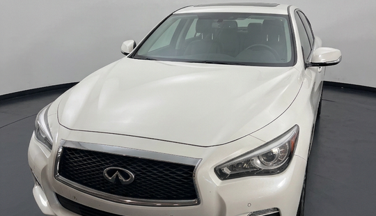 Infiniti • Q50