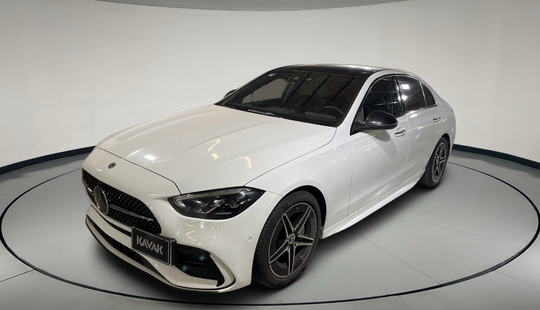Mercedes Benz • Clase C