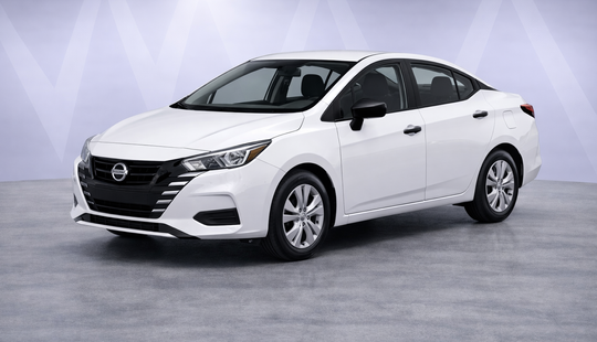 Nissan • Versa