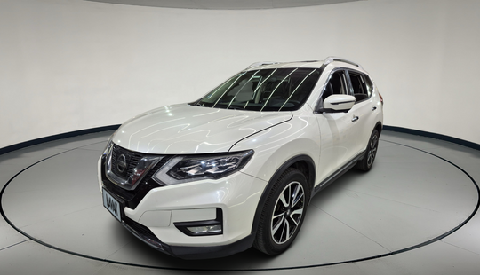 Nissan • X-Trail