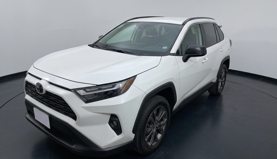 Toyota • RAV4