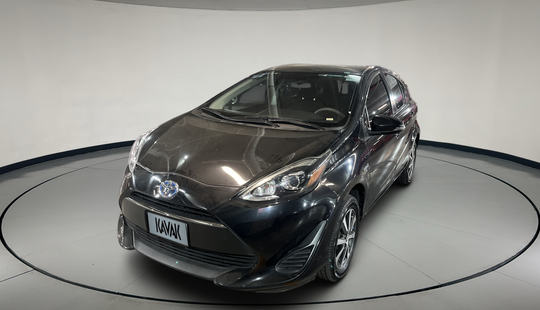 Toyota • Prius C