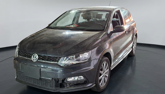Volkswagen • Polo