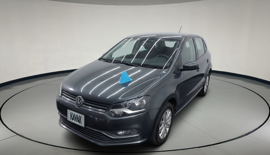 Volkswagen • Polo