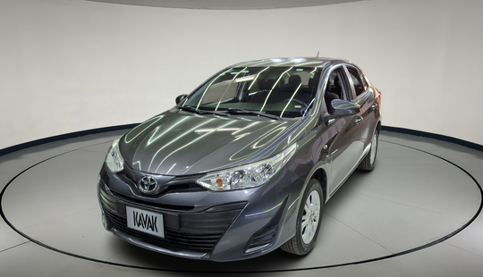 Toyota • Yaris