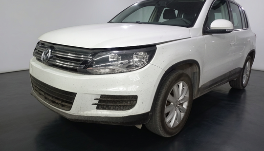 Volkswagen • Tiguan