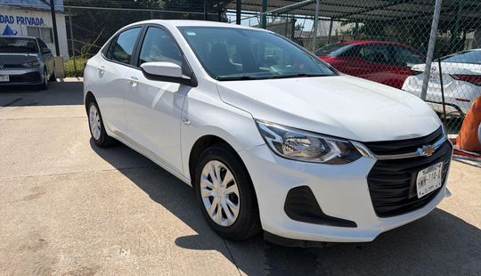Chevrolet • Onix