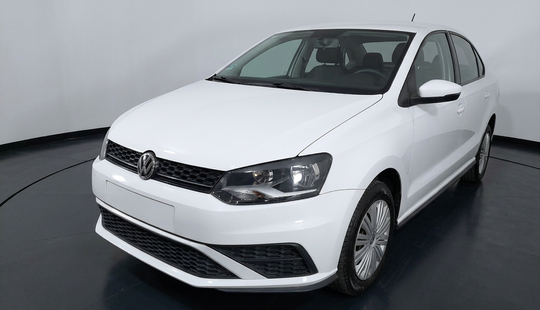 Volkswagen • Vento