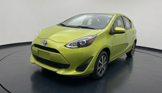 Toyota • Prius C