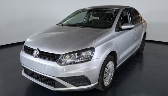 Volkswagen • Vento