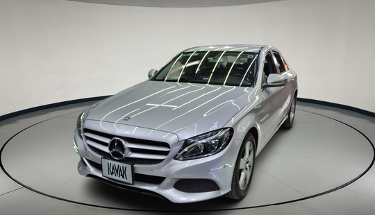 Mercedes Benz • Clase C