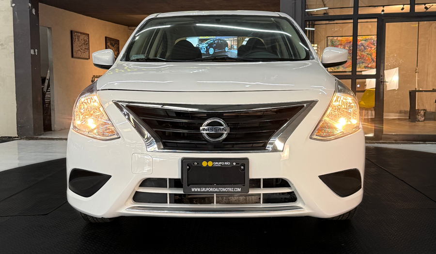 Nissan Versa 1.6 SENSE Sedan 2018