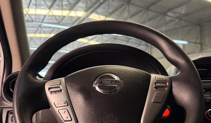 Nissan Versa 1.6 SENSE Sedan 2018