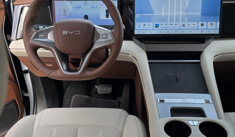 Byd M9 1.5T PHEV DM-I GL AUTO Minivan 2026