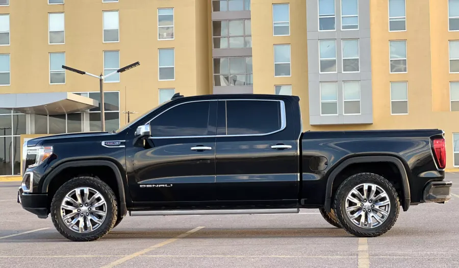 Gmc Sierra 6.2 DENALI E AUTO 4WD Pickup 2020