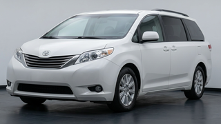 Toyota • Sienna