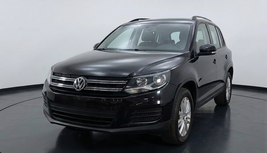 Volkswagen • Tiguan