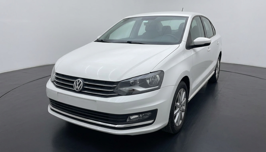 Volkswagen • Vento