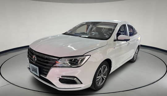 2023 • 14,699 km • Automático