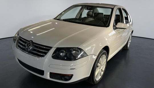 Volkswagen • Jetta Clasico