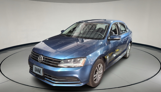 Volkswagen • Jetta