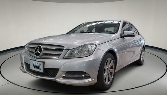 Mercedes Benz • Clase C