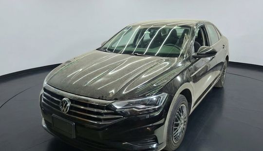 Volkswagen • Jetta