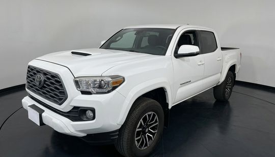 Toyota • Tacoma