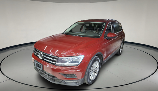 Volkswagen • Tiguan