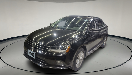 Volkswagen • Jetta