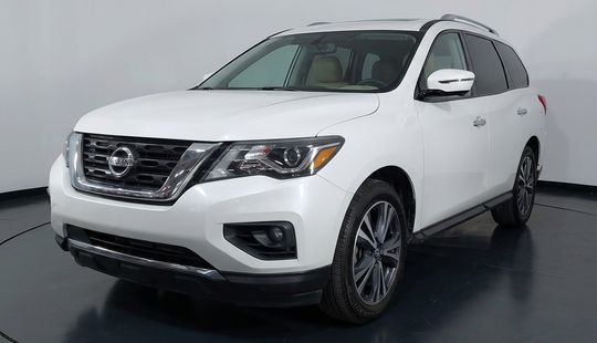 Nissan • Pathfinder