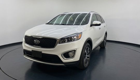 Kia • Sorento