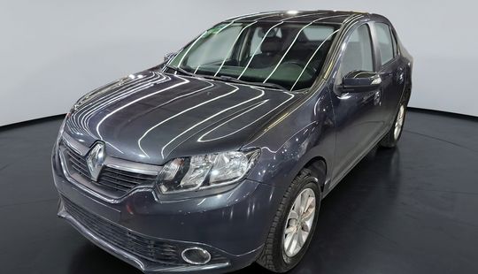 Renault • Logan