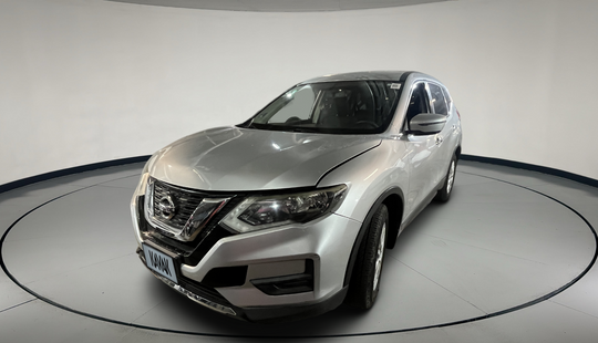 Nissan • X-Trail