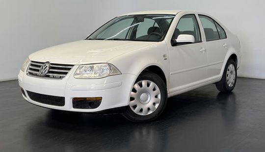 Volkswagen • Jetta Clasico