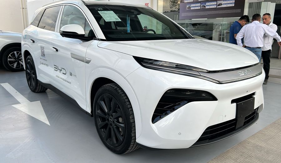 Byd Atto 8 1.5T PHEV DM-P AWD Suv 2026