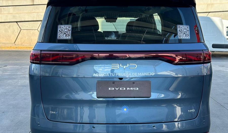 Byd M9 1.5T PHEV DM-I GL AUTO Minivan 2026