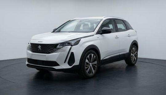 Peugeot • 3008