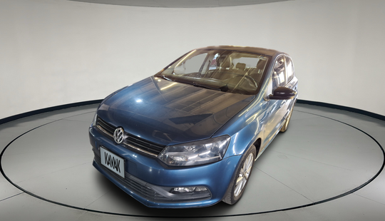 Volkswagen • Polo