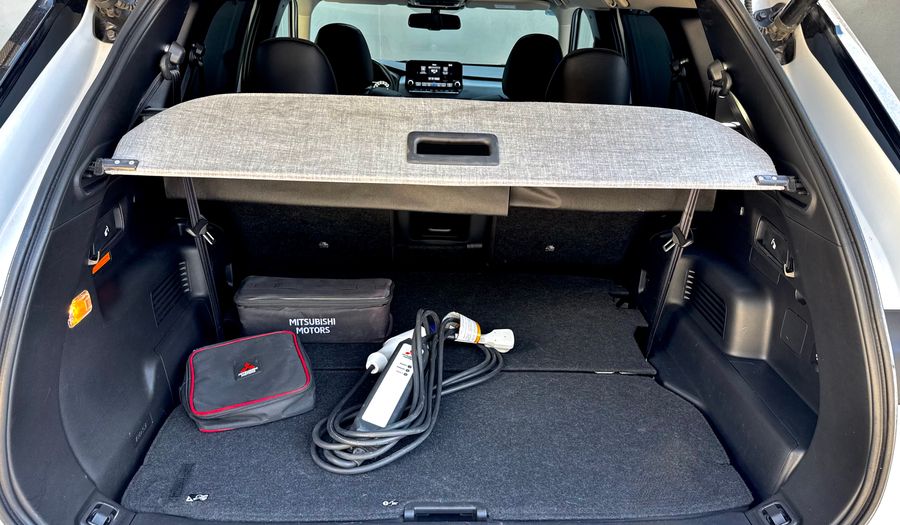 Mitsubishi Outlander 2.4 PHEV DIAMOND AUTO 4WD Suv 2023