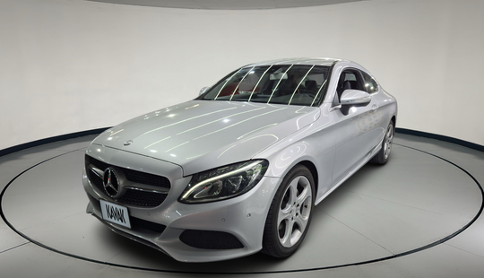 Mercedes Benz • Clase C
