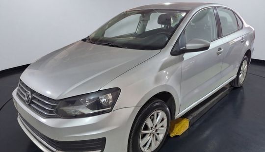 Volkswagen • Vento