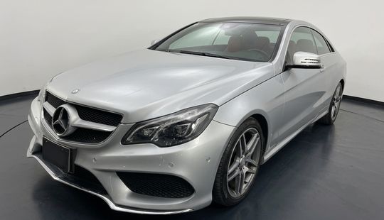 Mercedes Benz • Clase E