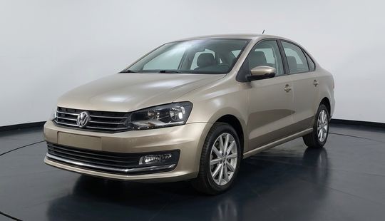 Volkswagen • Vento