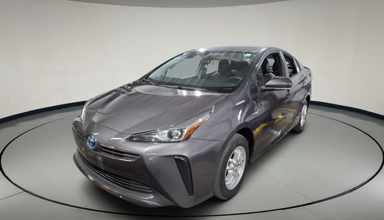 Toyota • Prius