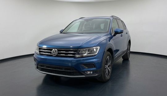 Volkswagen • Tiguan