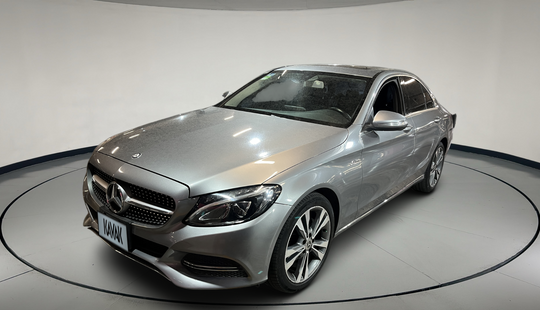 Mercedes Benz • Clase C