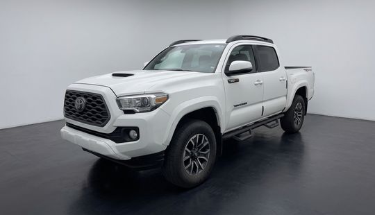 Toyota • Tacoma