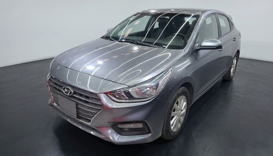 Hyundai • Accent
